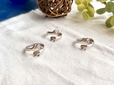 Give Me A Hug Ring Adjustable Mood Ring Dainty Wrap Ring